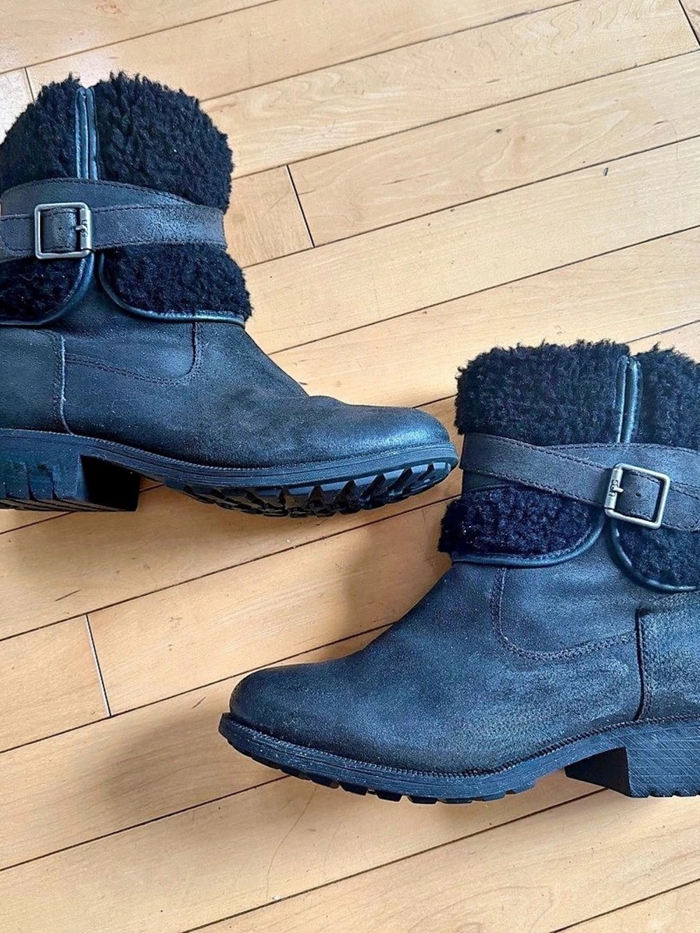 UGG Blayre II Black Winter Boots US 7.5